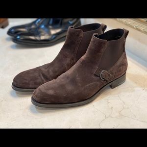 Men’s excellent Ferragamo buckle boots